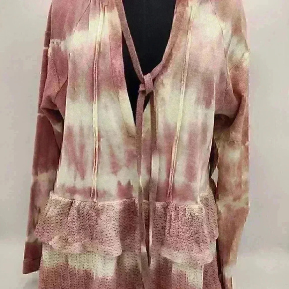 Comfy Size S POL Pastel Pink & Cream French Terry Swirl Top with Crochet Trim - Picture 3 of 16